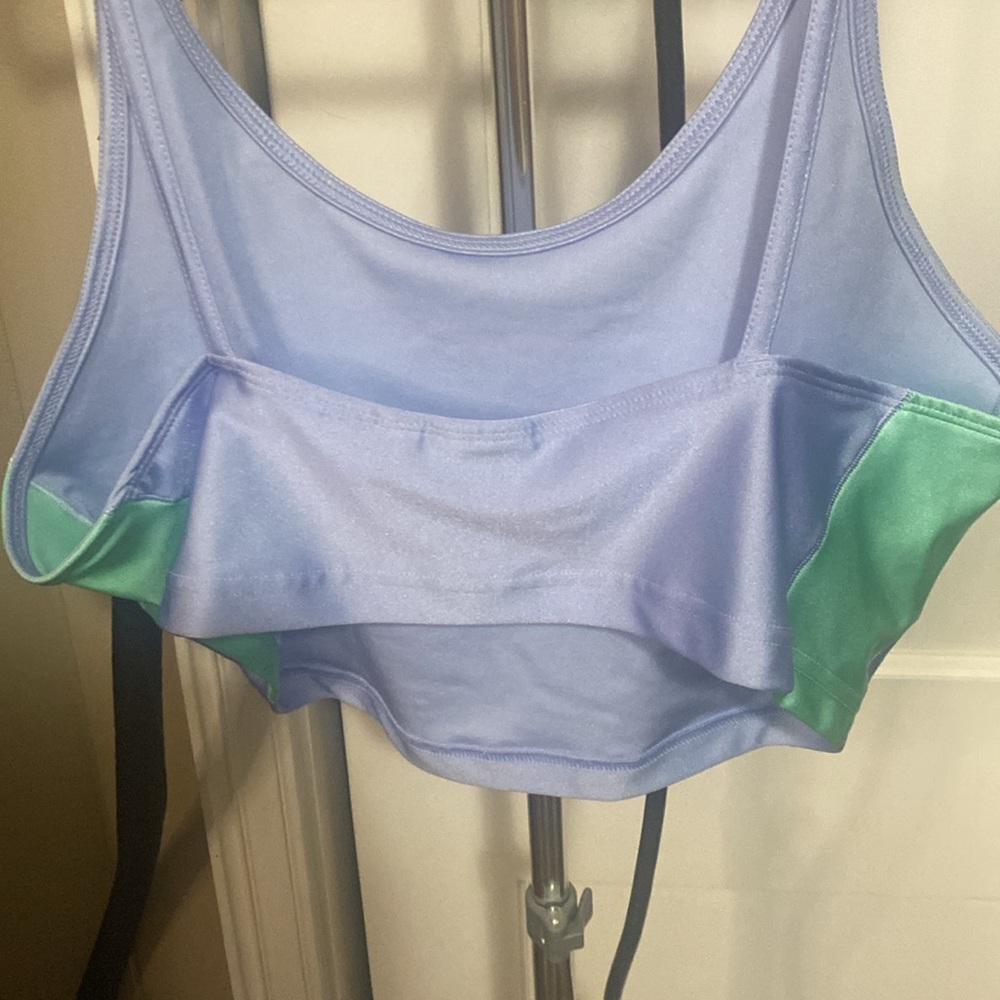 94 NEW Adidas Blue & Mint Crop Top - Picture 3 of 3